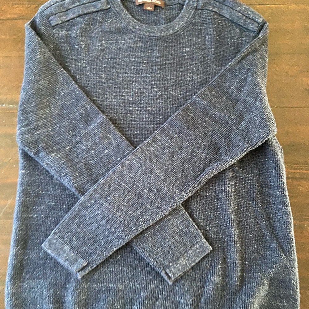 Men's Blue Sweater